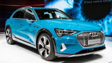 אאודי e-tron SUV מוצגת בתערוכה
