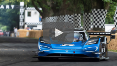 רכב המירוץ של פולקסווגן על המסלול