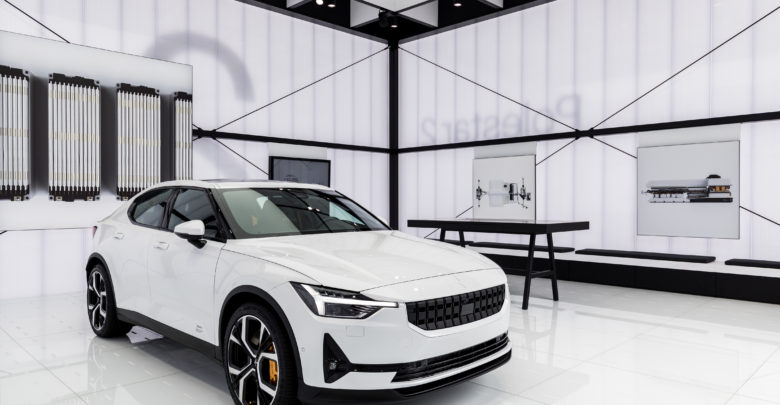 וולוו פולסטאר 2 בחדר תצוגה לבן