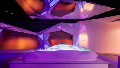 אילוסטרציה של רכב חדש מכוסה בלבן מבית יונדאי