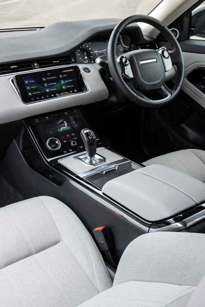 פנים הרכב של האיווק