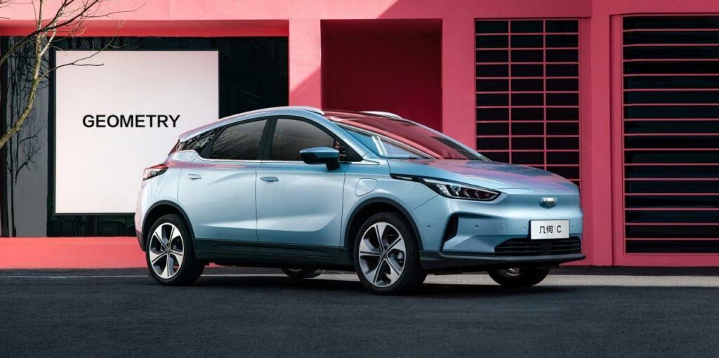 גיאומטרי C רכב הפנאי החשמלי מבית ג׳ילי הסינית