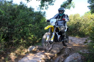 רכיבה על הסורון החשמלי Light Bee בשטח