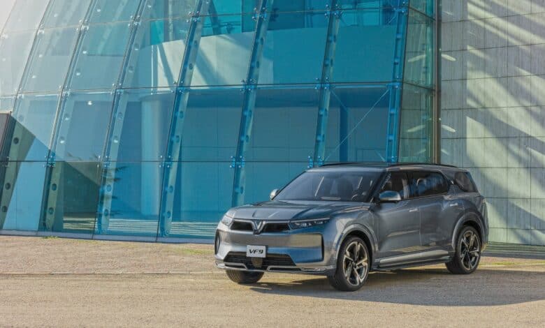 רכב חשמלי וינפאסט VF9