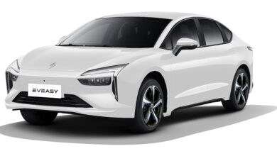 רכב חשמלי מבית EVEASY בצבע לבן