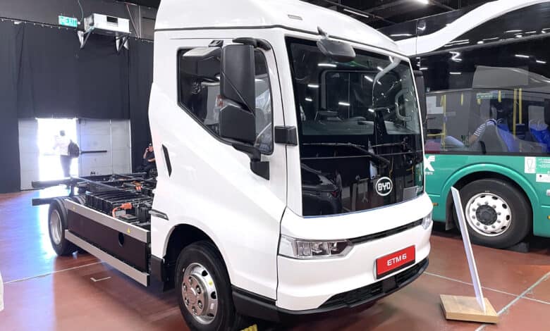 משאית חשמלית, BYD ETM6, בכנס להנדסת רכב ותחבורה חכמה
