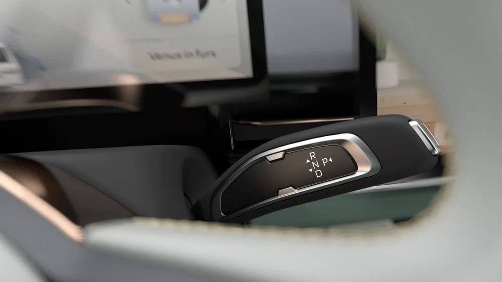 בורר מצבי הנהיגה בגילי גיאומטרי C 2023