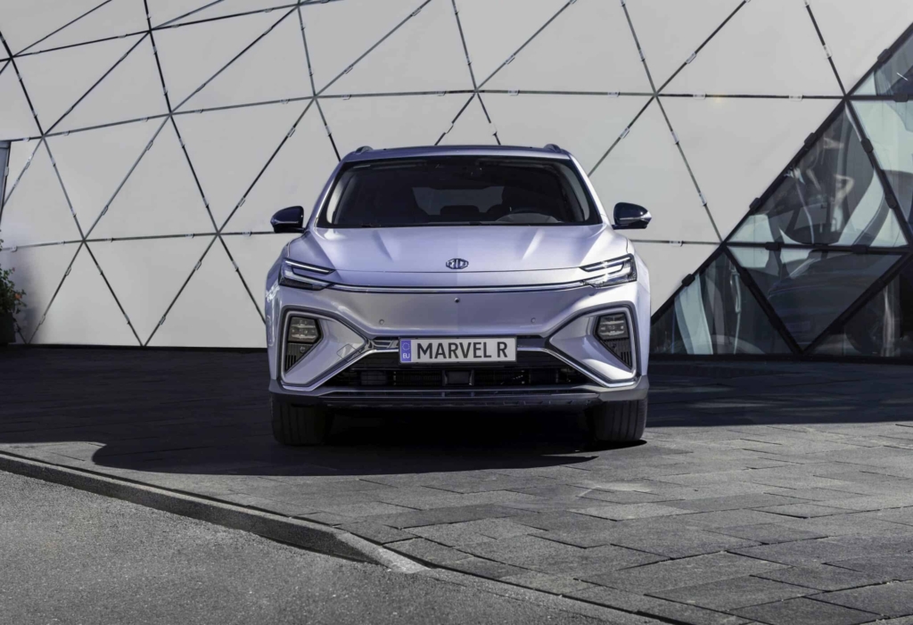 חזית הרכב של ה-MG מארבל R החשמלית