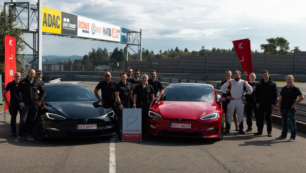 השיא של טסלה מודל S בנירבורגרינג