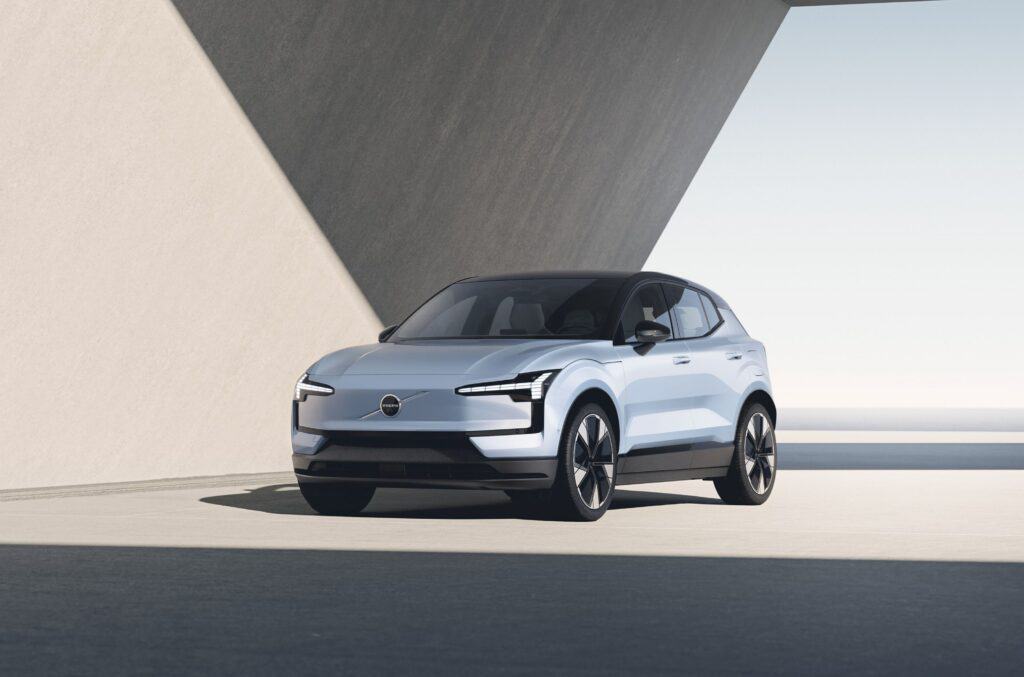 וולוו EX30 החשמלית החדשה