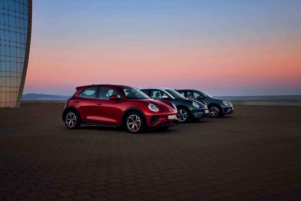 מספר רכבי ORA פאנקי קאט בשורה