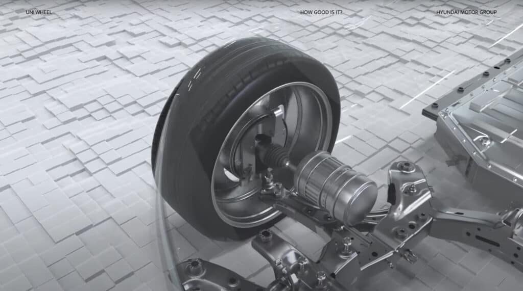 החיבור בין המנוע החשמלי לגלגל ה-Uni Wheel של יונדאי ברכב חשמלי