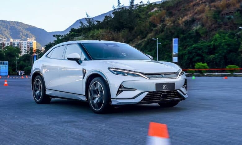 BYD סונג L חשמלית