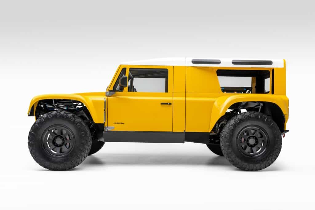 ג׳יפ חשמלי SV Rover