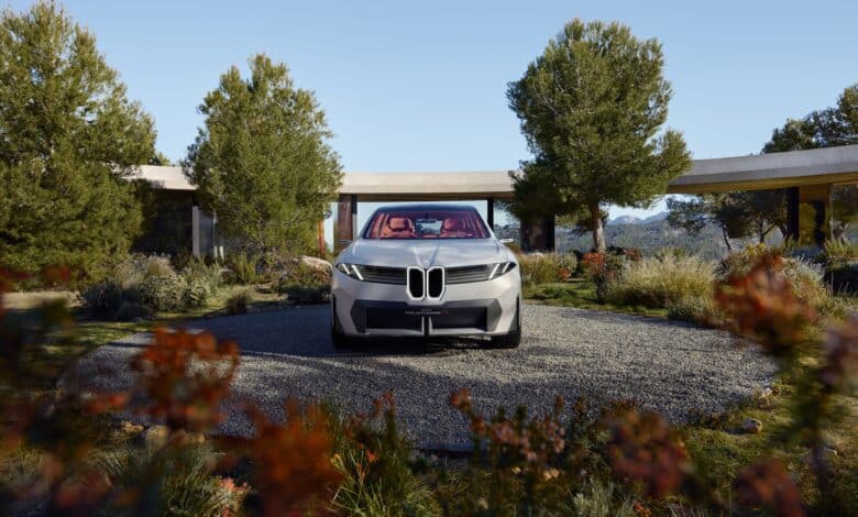 ב.מ.וו Neuve Klasse מבט קדמי על רכב הקונספט