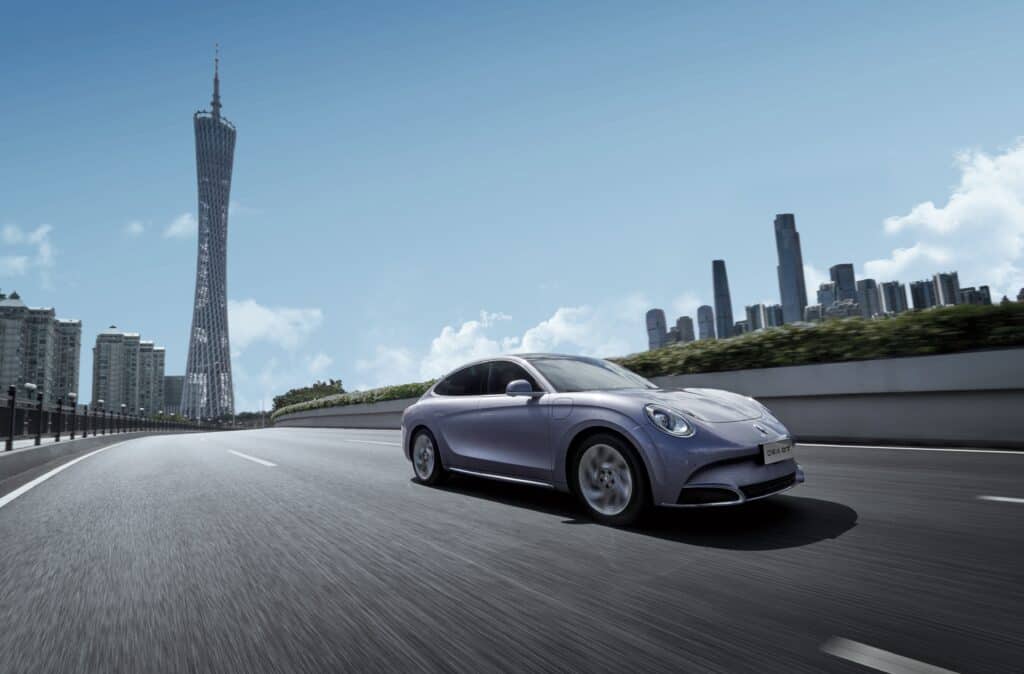 אורה 07 בנסיעה בכביש בינעירוני