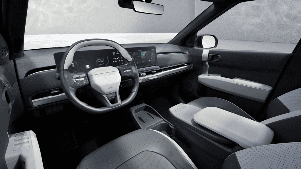 פנים הרכב וסביבת הנהג בקיה EV3