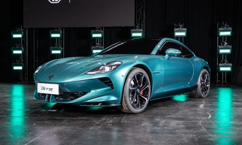 מבט קדמי על MG סייבר GTS