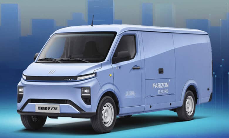 וואן חשמלי פאריזון V7E בגרסה מסחרית וללא חלונות בחלקו האחורי