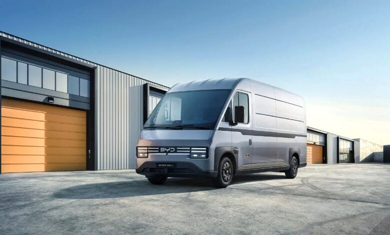 רכב המשלוחים החשמלי BYD E Vali