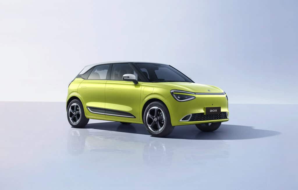 דונגפנג בוקס בצבע צהוב