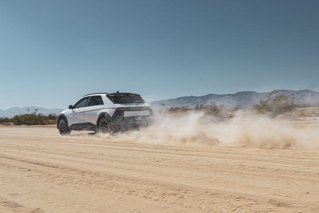 יונדאי איוניק 5 XRT