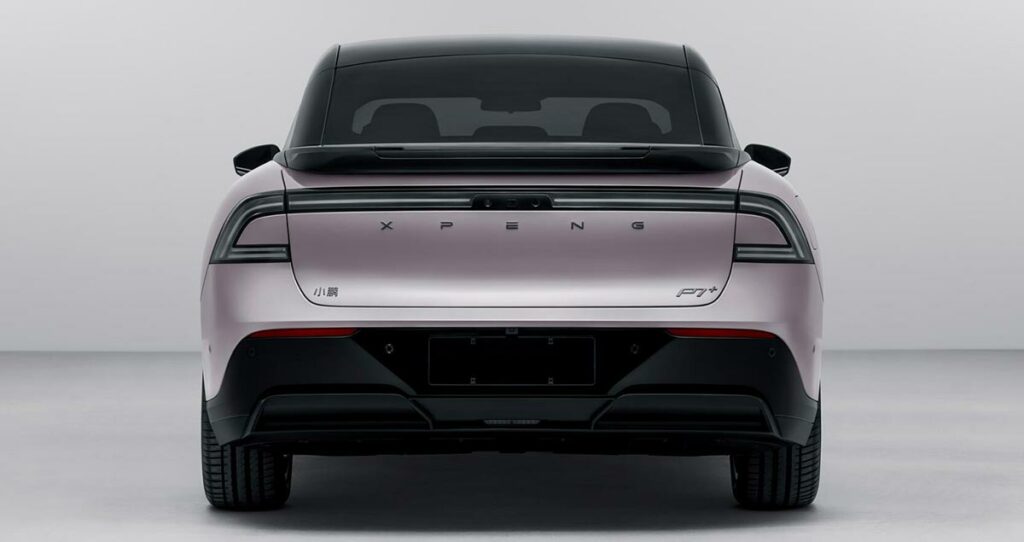 מבט אחורי על אקספנג P7 פלוס