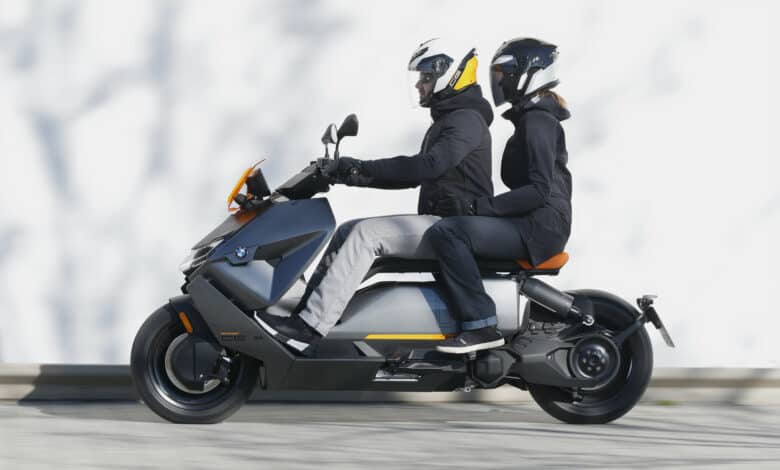 קטנוע חשמלי ב.מ.וו CE 04