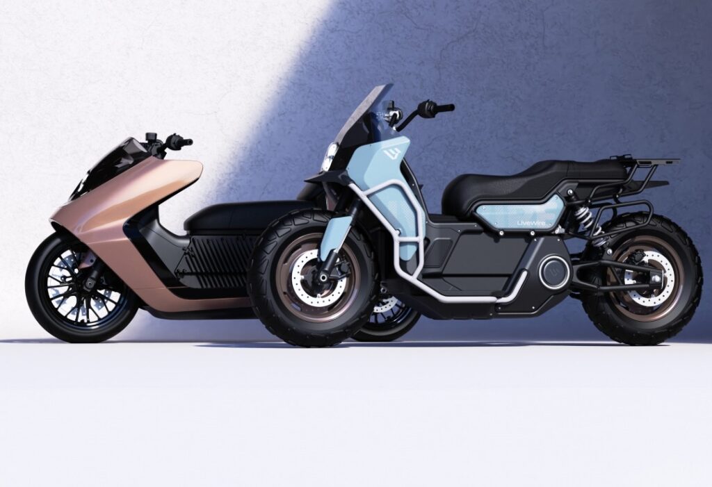 שני הקטנועים החשמליים של LiveWire זה לצד זה