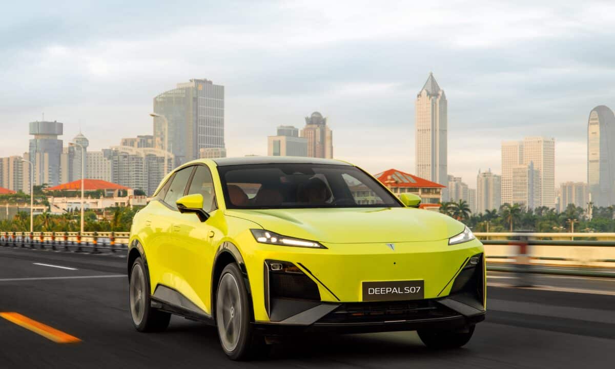 צ'אנגאן דיפאל S07 בנסיעה