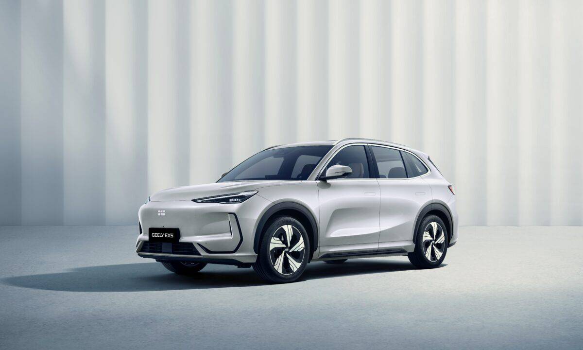 ג׳ילי גלקסי EX5