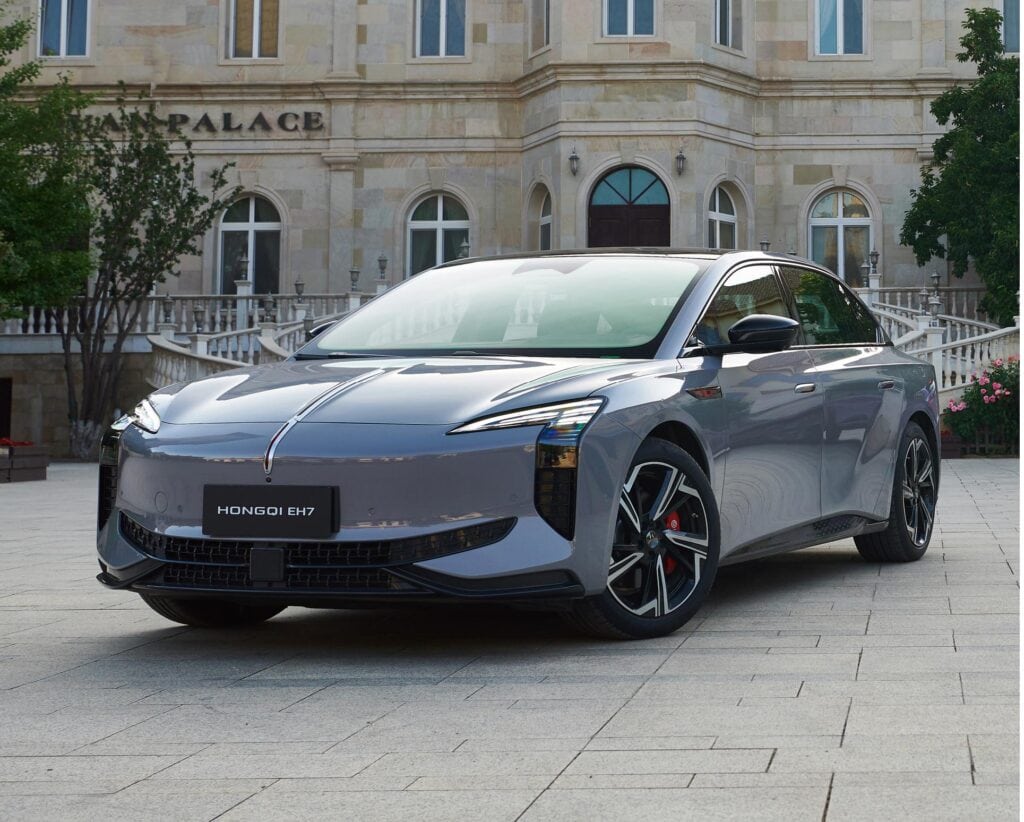 הונגצ׳י EH7 רכב חשמלי