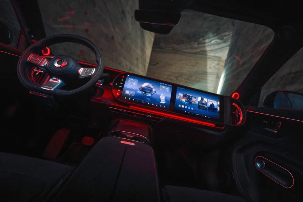 פנים הרכב וסביבת הנהג של סמארט #5 בראבוס