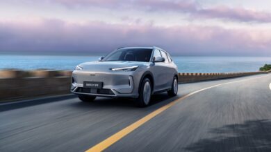 ג׳ילי EX5 חשמלית בנסיעה