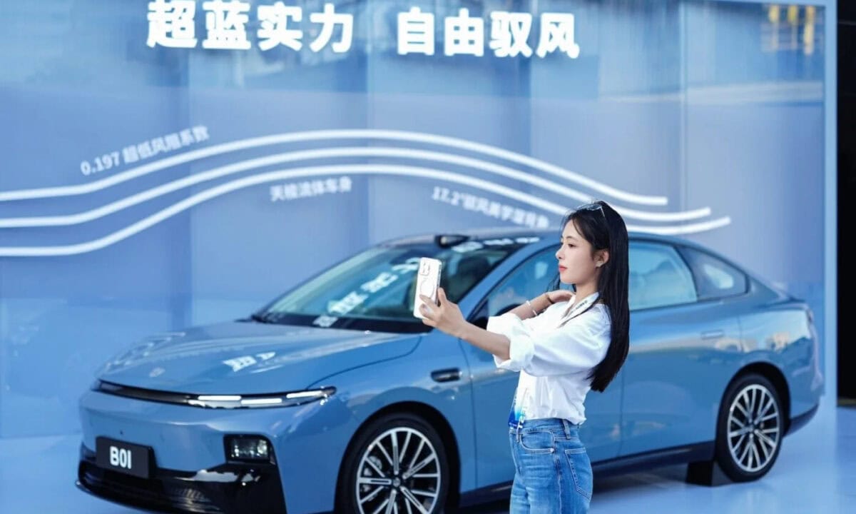 ליפמוטור B01