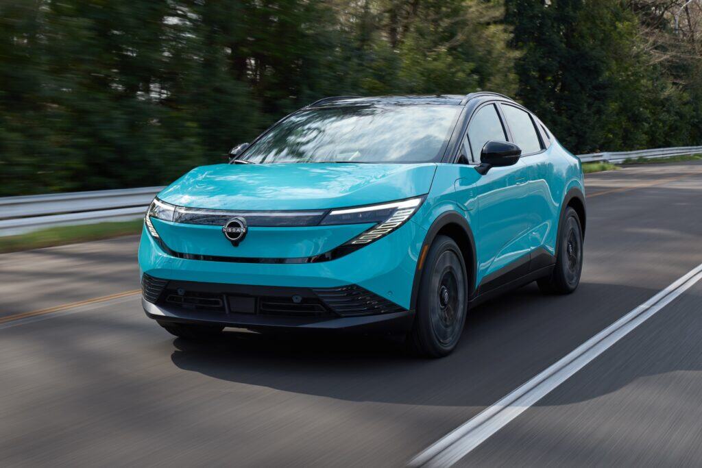 ניסאן ליף 2025