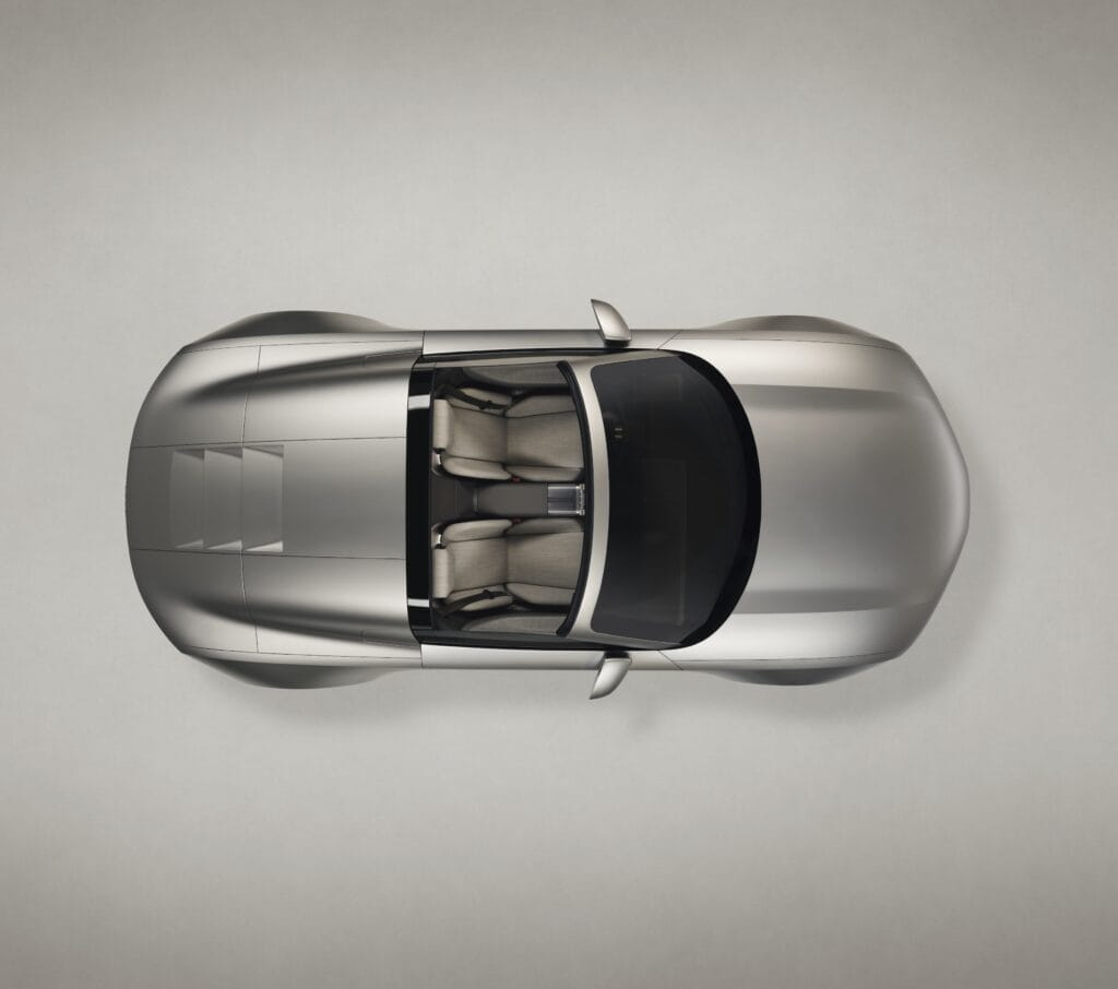 מבט עליון על אאודי קונספט C שחושף שני מושבים