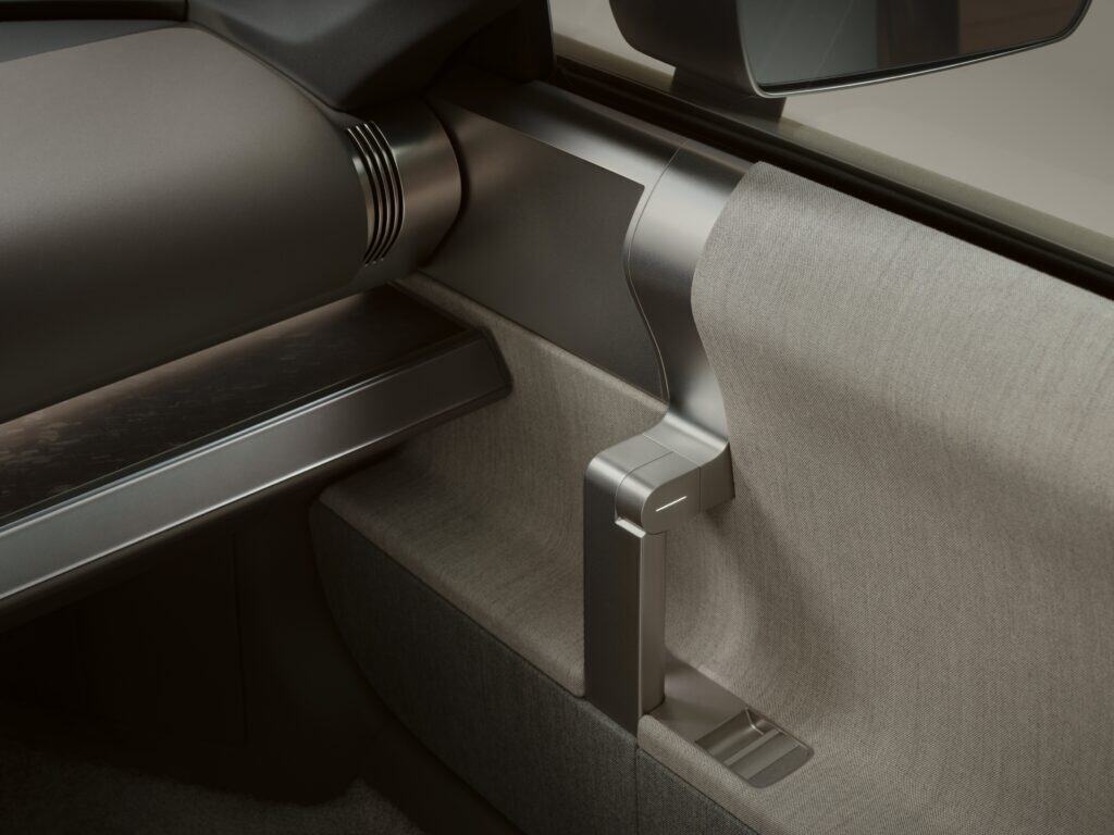 ידיות הדלתות של אאודי קונספט C