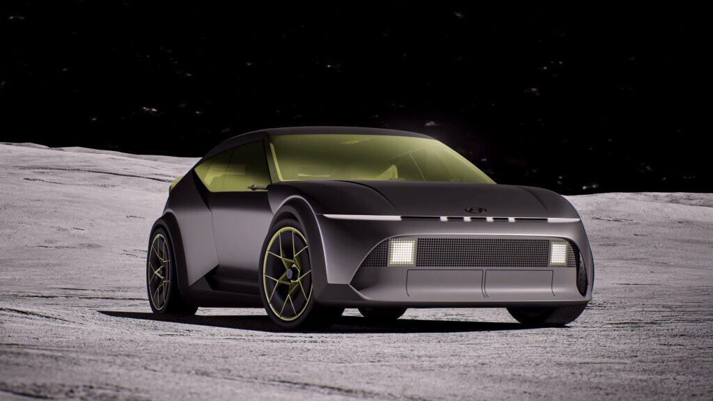 מבט קדמי על יונדאי קונספט THREE