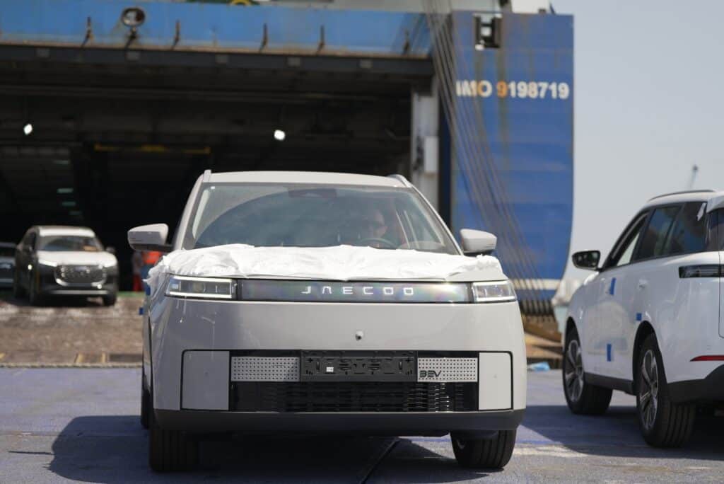 רכבי ג׳אקו 5 בנמל בישראל