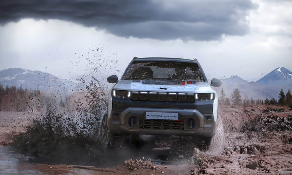 מבט קדמי על ג׳יפ קומפאס