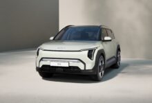 מבט קדמי על קיה EV3