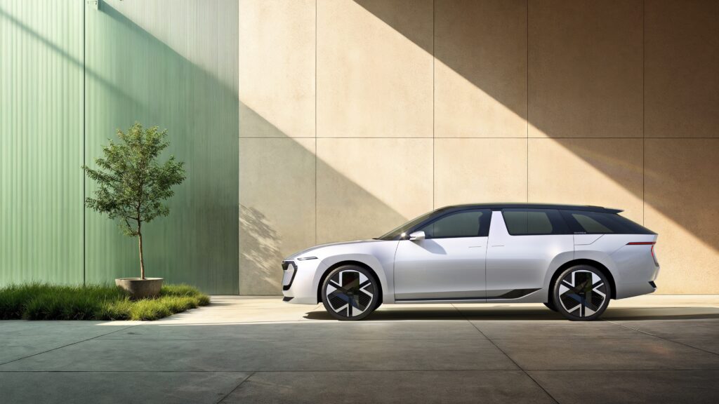 מבט צד על סקודה Vision O