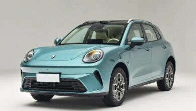 מבט קדמי על רכב חשמלי אורה 5