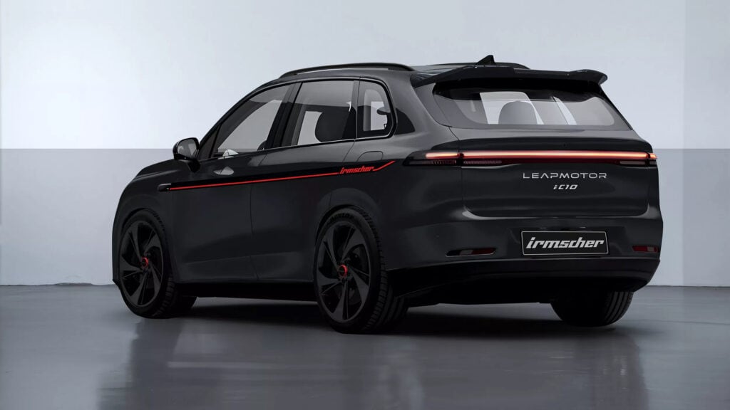 מבט אחורי על ליפמוטור C10 Irmscher